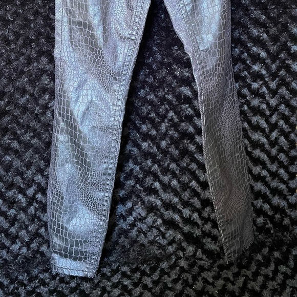 buffalo david bitton jeans black crocodile print - Picture 4 of 5